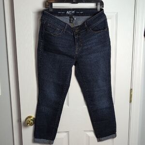 Apt. 9 Women's Deep Indigo Cropped Jeans